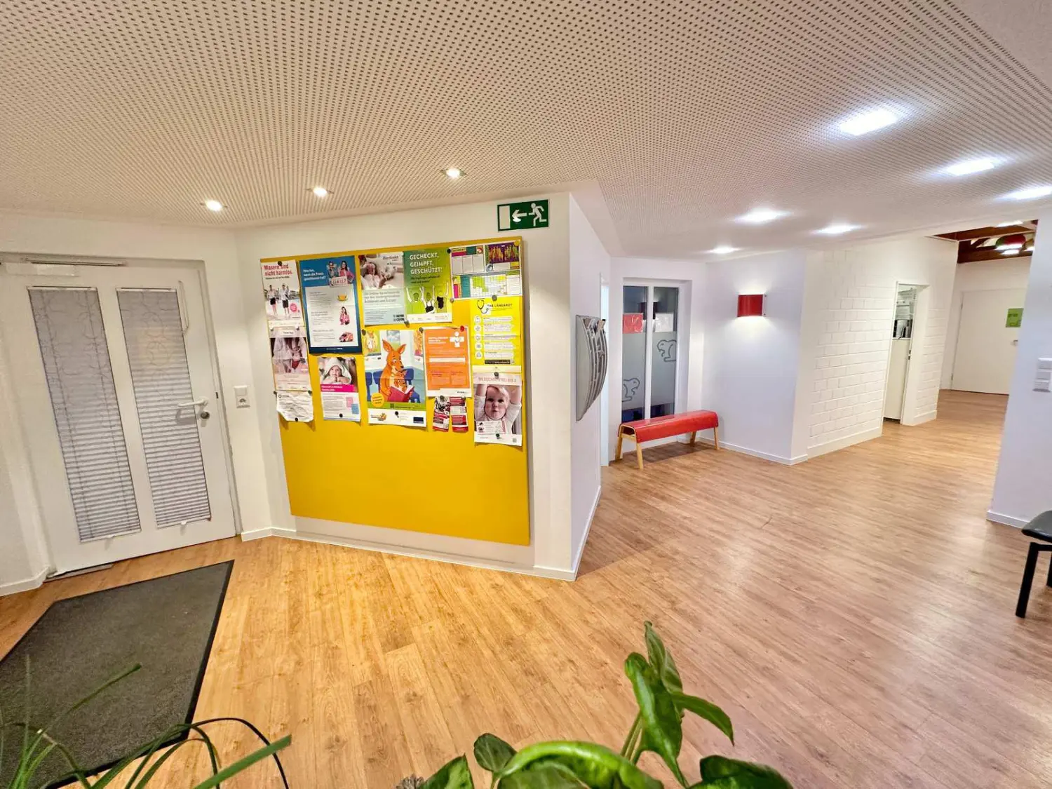 Modernste Büro/Gewerbe Räumlichkeiten zum Mieten in Tiengen von Raum & Zeit Immobilien Treuhand GmbH 