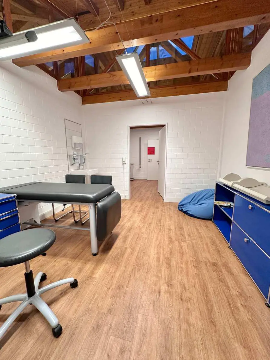 Modernste Büro/Gewerbe Räumlichkeiten zum Mieten in Tiengen von Raum & Zeit Immobilien Treuhand GmbH 