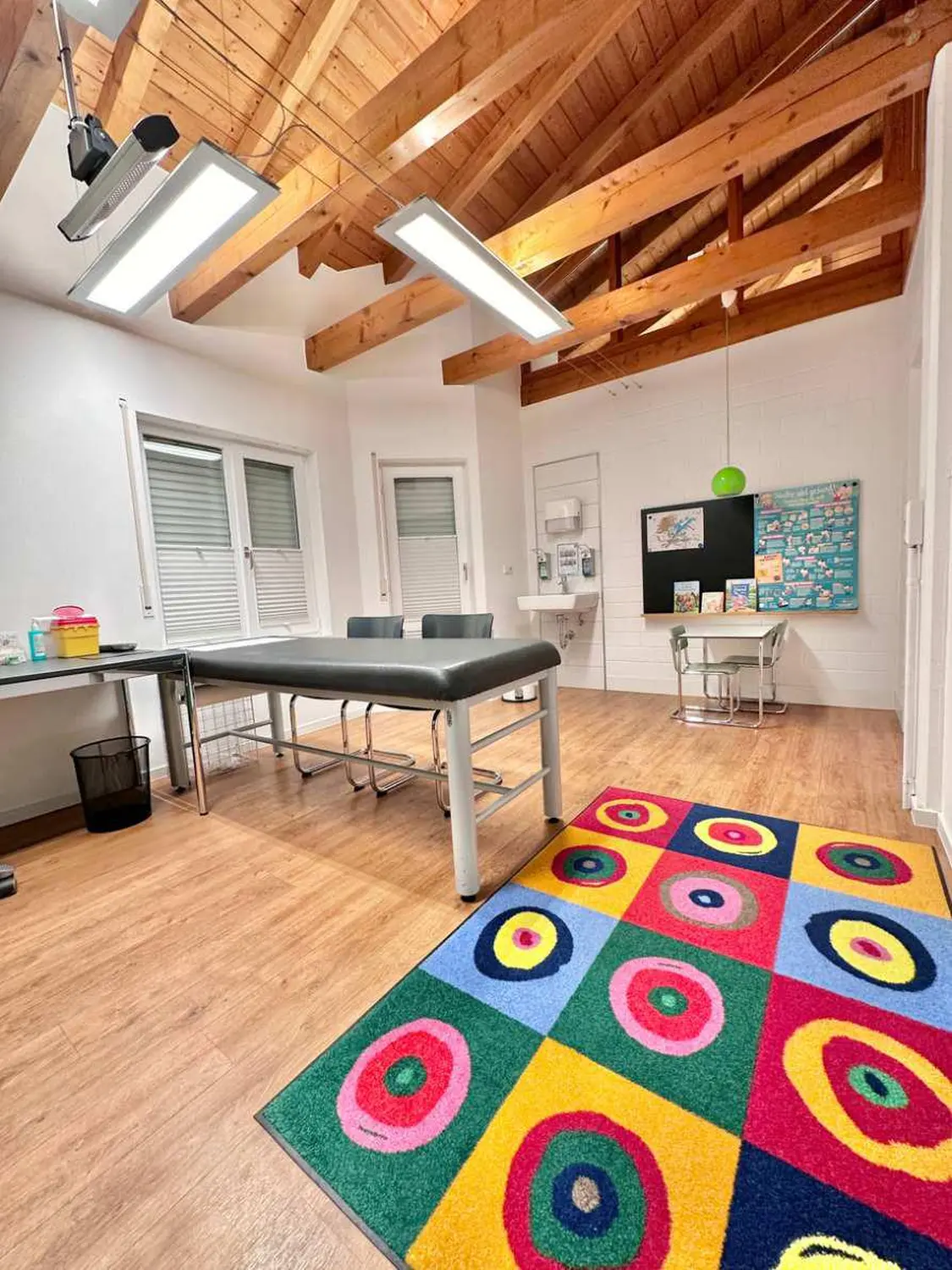 Modernste Büro/Gewerbe Räumlichkeiten zum Mieten in Tiengen von Raum & Zeit Immobilien Treuhand GmbH 