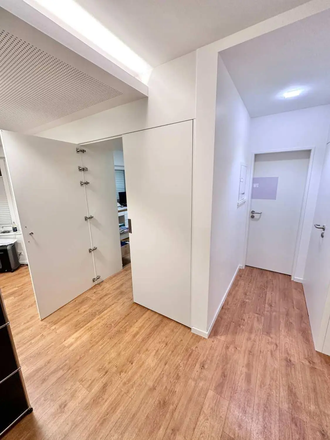 Modernste Büro/Gewerbe Räumlichkeiten zum Mieten in Tiengen von Raum & Zeit Immobilien Treuhand GmbH 