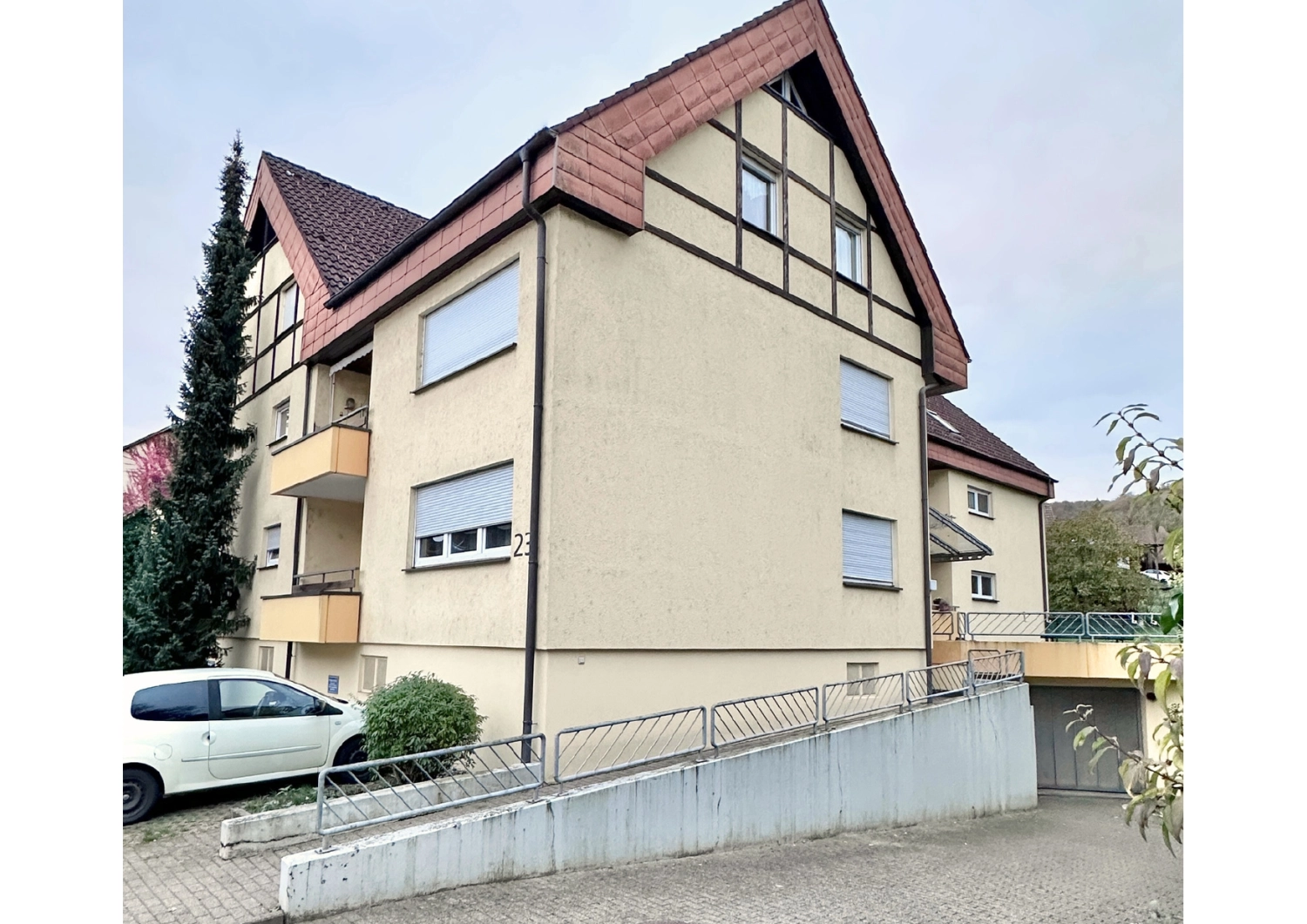 Schicke 2-Zimmer-Wohnung in zentraler Lage von WT - Tiengen von Raum & Zeit Immobilien Treuhand GmbH 